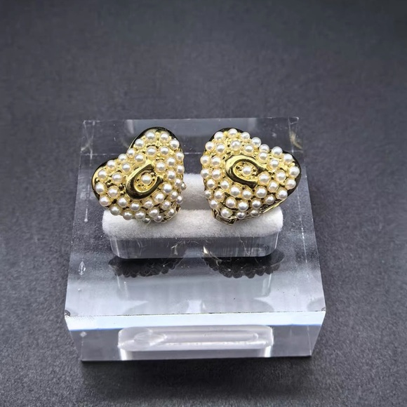 Coach Gold and Pearl Cluster Earrings - Picture 4 of 9
